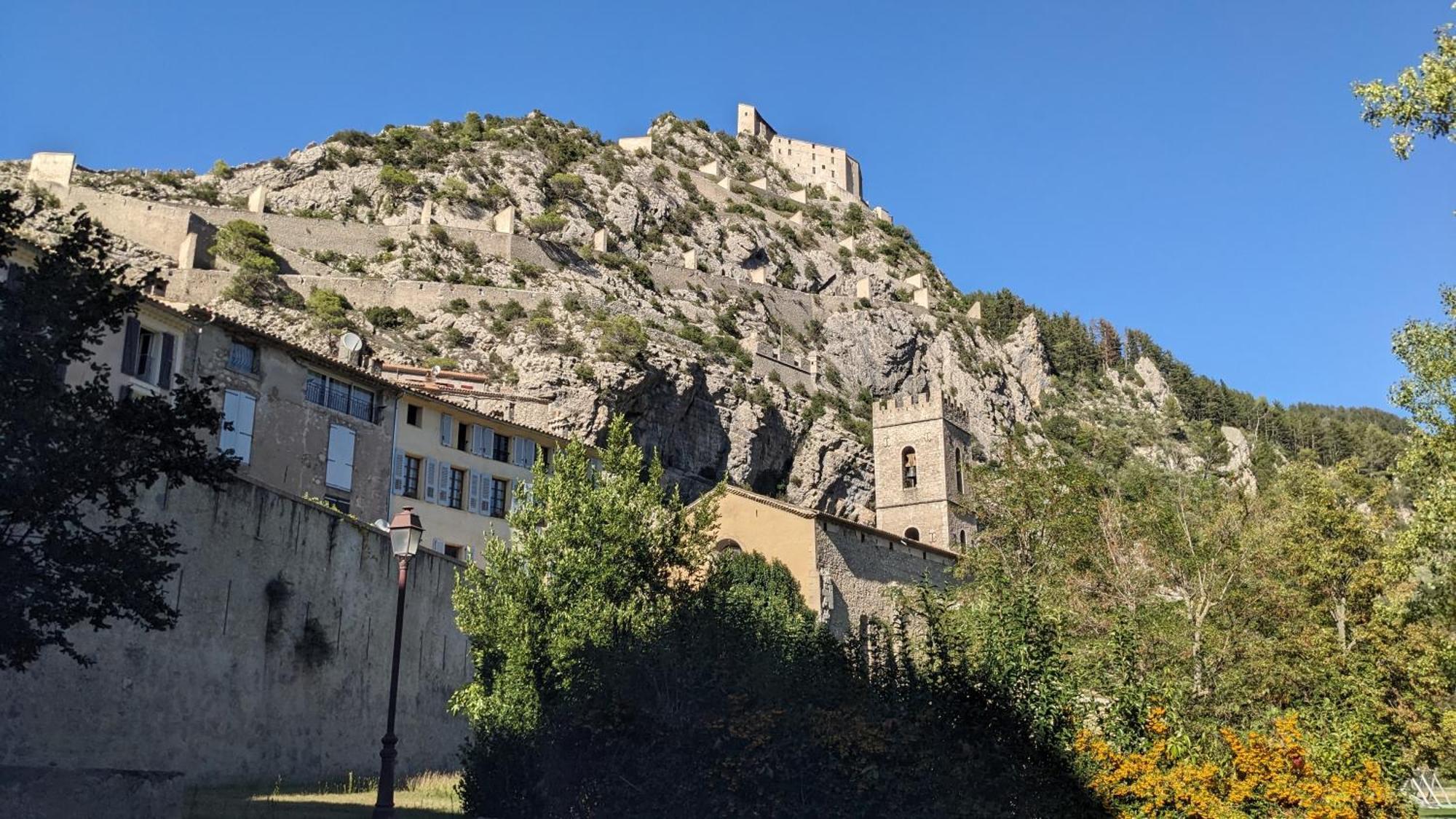 Les Gites D'Intervalles Entrevaux Exterior photo